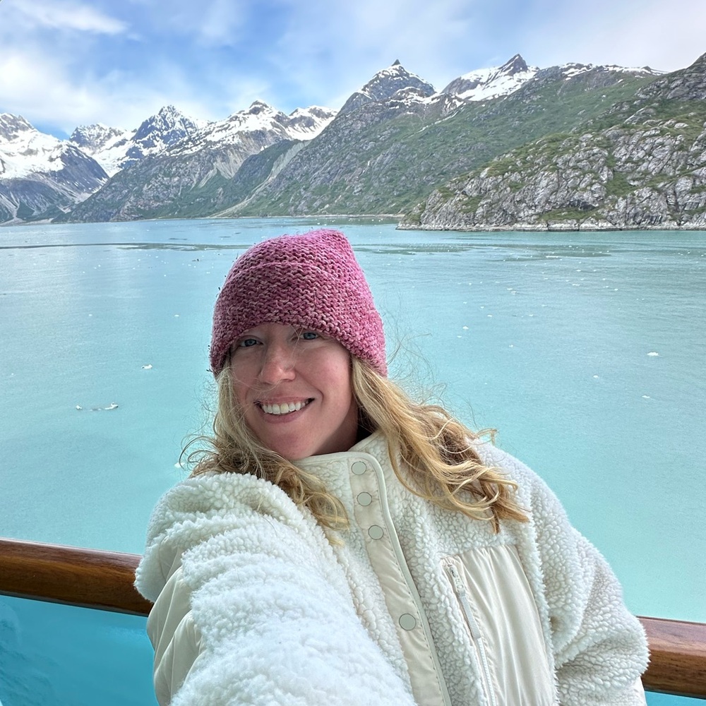 Meet your Posher, Julie
